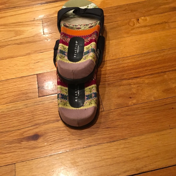 Kenneth Cole Reaction Sandal - Picture 3 of 4